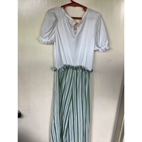 Urban freedom one-piece outfit girls' size 8 - Picture 2 of 3